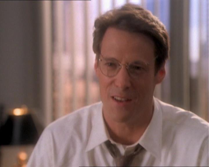 Charmed-Online_dot_net-1x01SomethingWiccaThisWayComes1346.jpg Charmed-Online_dot_net-1x01SomethingWiccaThisWayComes1346.jpg