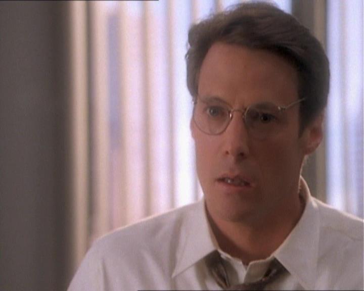 Charmed-Online_dot_net-1x01SomethingWiccaThisWayComes1356.jpg Charmed-Online_dot_net-1x01SomethingWiccaThisWayComes1356.jpg