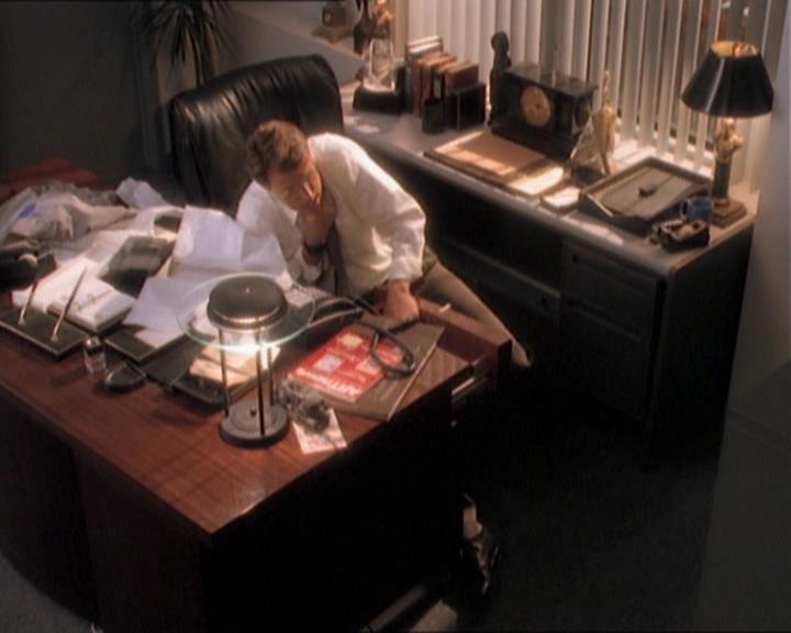 Charmed-Online_dot_net-1x01SomethingWiccaThisWayComes1378.jpg Charmed-Online_dot_net-1x01SomethingWiccaThisWayComes1378.jpg