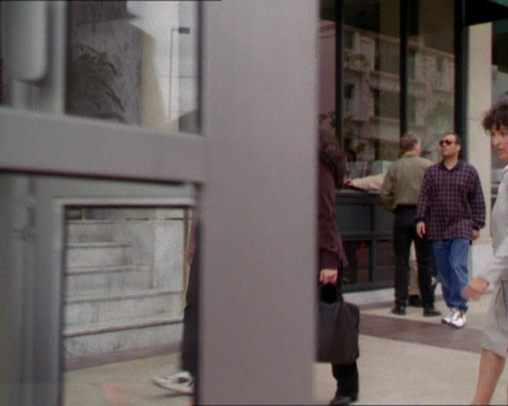 Charmed-Online_dot_net-1x01SomethingWiccaThisWayComes1384.jpg Charmed-Online_dot_net-1x01SomethingWiccaThisWayComes1384.jpg