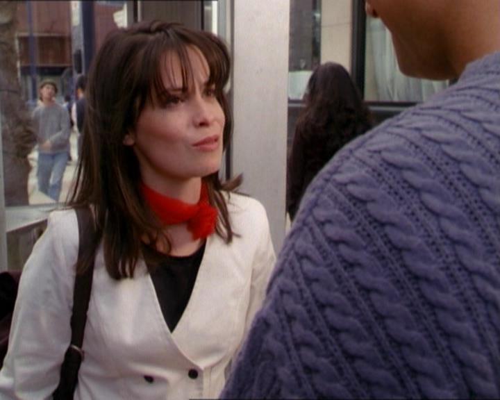Charmed-Online_dot_net-1x01SomethingWiccaThisWayComes1417.jpg