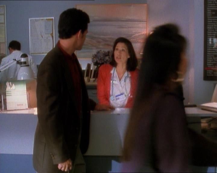 Charmed-Online_dot_net-1x01SomethingWiccaThisWayComes1514.jpg Charmed-Online_dot_net-1x01SomethingWiccaThisWayComes1514.jpg