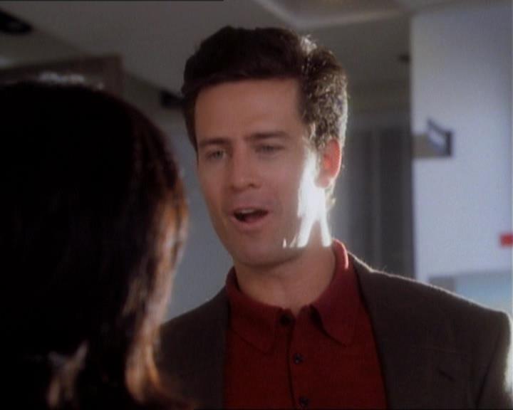 Charmed-Online_dot_net-1x01SomethingWiccaThisWayComes1538.jpg Charmed-Online_dot_net-1x01SomethingWiccaThisWayComes1538.jpg