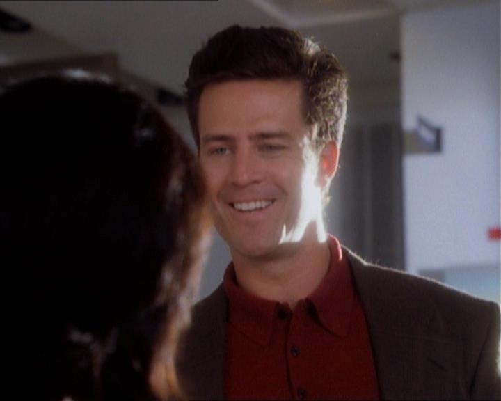 Charmed-Online_dot_net-1x01SomethingWiccaThisWayComes1541.jpg Charmed-Online_dot_net-1x01SomethingWiccaThisWayComes1541.jpg