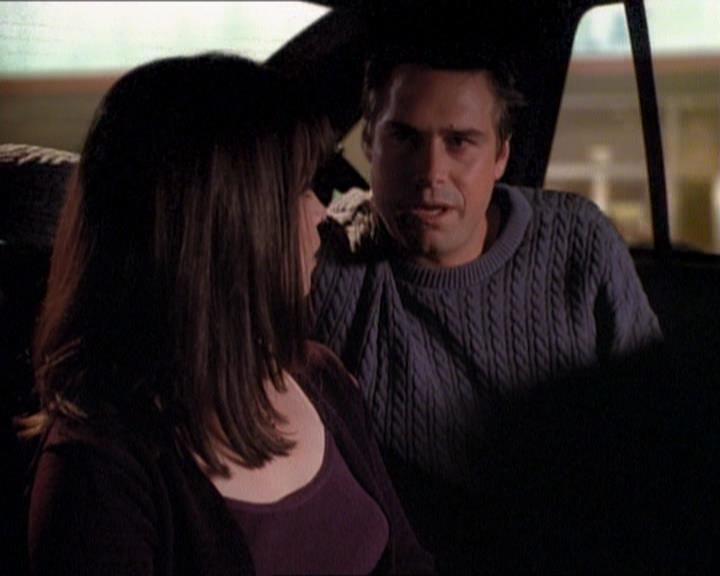 Charmed-Online_dot_net-1x01SomethingWiccaThisWayComes1758.jpg