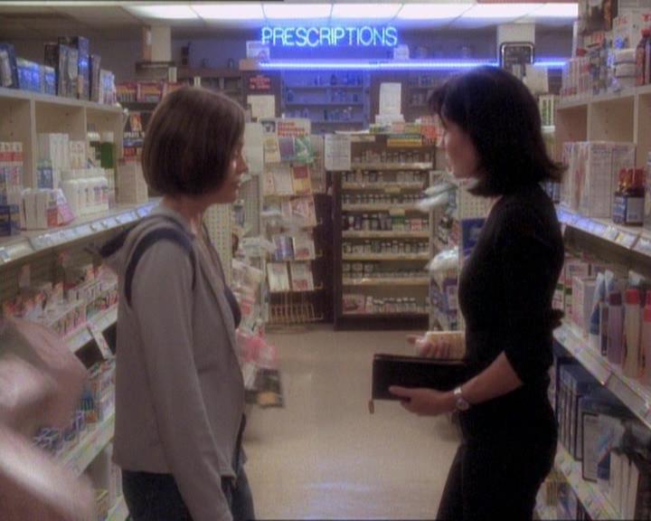 Charmed-Online_dot_net-1x01SomethingWiccaThisWayComes1849.jpg Charmed-Online_dot_net-1x01SomethingWiccaThisWayComes1849.jpg