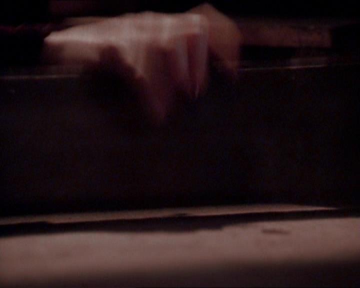 Charmed-Online_dot_net-1x01SomethingWiccaThisWayComes1964.jpg Charmed-Online_dot_net-1x01SomethingWiccaThisWayComes1964.jpg