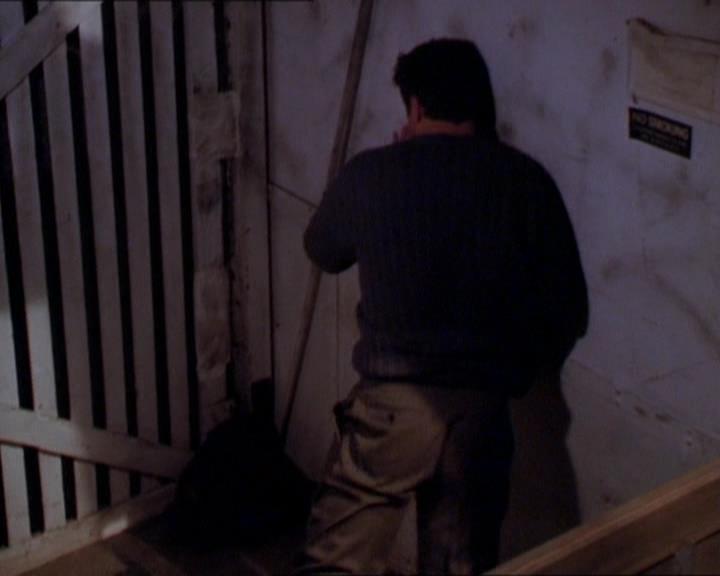 Charmed-Online_dot_net-1x01SomethingWiccaThisWayComes1966.jpg Charmed-Online_dot_net-1x01SomethingWiccaThisWayComes1966.jpg