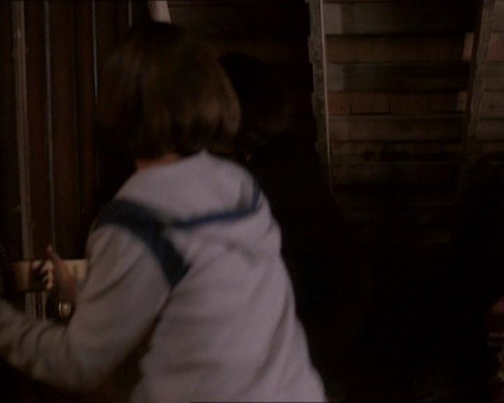 Charmed-Online_dot_net-1x01SomethingWiccaThisWayComes2149.jpg Charmed-Online_dot_net-1x01SomethingWiccaThisWayComes2149.jpg