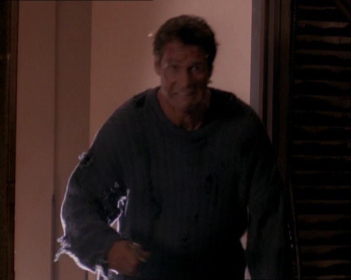 Charmed-Online_dot_net-1x01SomethingWiccaThisWayComes2183.jpg Charmed-Online_dot_net-1x01SomethingWiccaThisWayComes2183.jpg