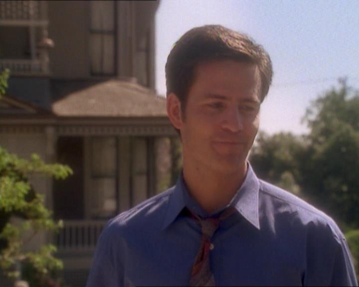 Charmed-Online_dot_net-1x01SomethingWiccaThisWayComes2273.jpg Charmed-Online_dot_net-1x01SomethingWiccaThisWayComes2273.jpg