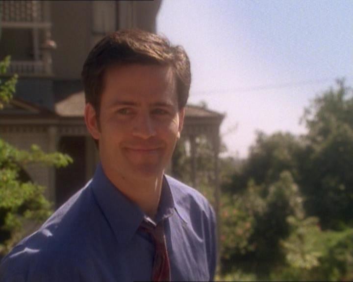 Charmed-Online_dot_net-1x01SomethingWiccaThisWayComes2299.jpg Charmed-Online_dot_net-1x01SomethingWiccaThisWayComes2299.jpg