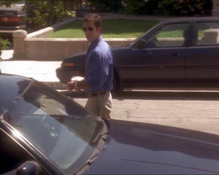 Charmed-Online_dot_net-1x01SomethingWiccaThisWayComes2326.jpg Charmed-Online_dot_net-1x01SomethingWiccaThisWayComes2326.jpg