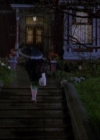 Charmed-Online_dot_net-1x01SomethingWiccaThisWayComes0111.jpg