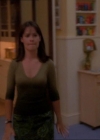 Charmed-Online_dot_net-1x01SomethingWiccaThisWayComes0387.jpg