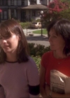 Charmed-Online_dot_net-1x01SomethingWiccaThisWayComes2346.jpg