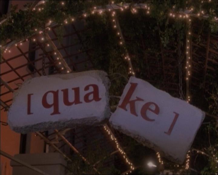 Charmed-Online_dot_net-1x02IveGotYouUnderMySkin0000.jpg Charmed-Online_dot_net-1x02IveGotYouUnderMySkin0000.jpg