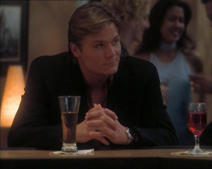 Charmed-Online_dot_net-1x02IveGotYouUnderMySkin0070.jpg Charmed-Online_dot_net-1x02IveGotYouUnderMySkin0070.jpg