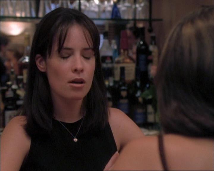 Charmed-Online_dot_net-1x02IveGotYouUnderMySkin0114.jpg Charmed-Online_dot_net-1x02IveGotYouUnderMySkin0114.jpg