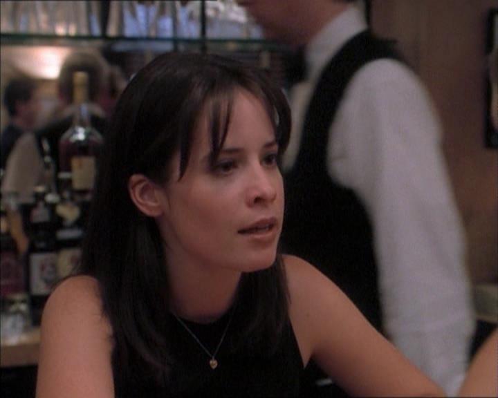 Charmed-Online_dot_net-1x02IveGotYouUnderMySkin0119.jpg Charmed-Online_dot_net-1x02IveGotYouUnderMySkin0119.jpg