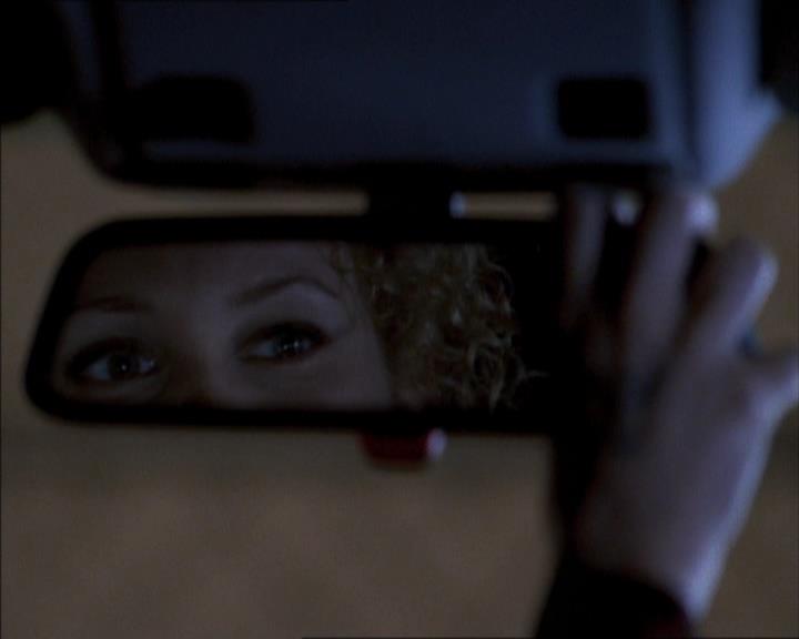 Charmed-Online_dot_net-1x02IveGotYouUnderMySkin0145.jpg Charmed-Online_dot_net-1x02IveGotYouUnderMySkin0145.jpg