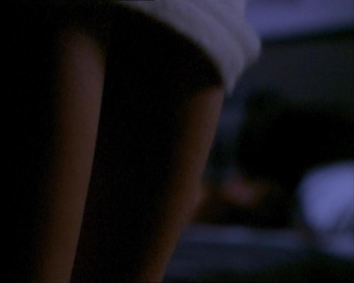 Charmed-Online_dot_net-1x02IveGotYouUnderMySkin0157.jpg Charmed-Online_dot_net-1x02IveGotYouUnderMySkin0157.jpg