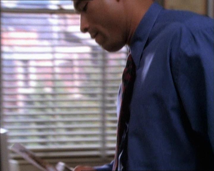 Charmed-Online_dot_net-1x02IveGotYouUnderMySkin0428.jpg Charmed-Online_dot_net-1x02IveGotYouUnderMySkin0428.jpg