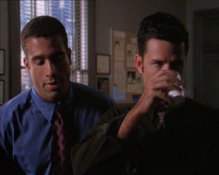 Charmed-Online_dot_net-1x02IveGotYouUnderMySkin0466.jpg Charmed-Online_dot_net-1x02IveGotYouUnderMySkin0466.jpg