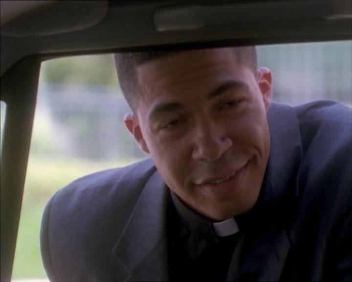 Charmed-Online_dot_net-1x02IveGotYouUnderMySkin0511.jpg Charmed-Online_dot_net-1x02IveGotYouUnderMySkin0511.jpg