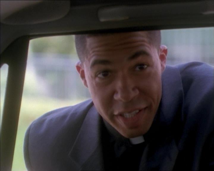 Charmed-Online_dot_net-1x02IveGotYouUnderMySkin0523.jpg Charmed-Online_dot_net-1x02IveGotYouUnderMySkin0523.jpg