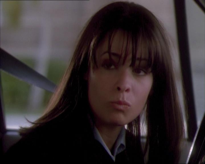 Charmed-Online_dot_net-1x02IveGotYouUnderMySkin0530.jpg Charmed-Online_dot_net-1x02IveGotYouUnderMySkin0530.jpg