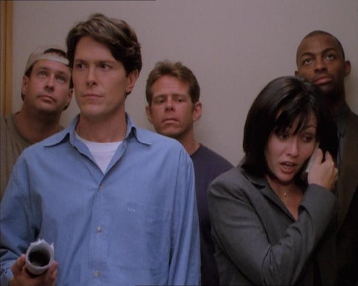 Charmed-Online_dot_net-1x02IveGotYouUnderMySkin0632.jpg Charmed-Online_dot_net-1x02IveGotYouUnderMySkin0632.jpg