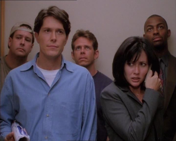 Charmed-Online_dot_net-1x02IveGotYouUnderMySkin0635.jpg Charmed-Online_dot_net-1x02IveGotYouUnderMySkin0635.jpg