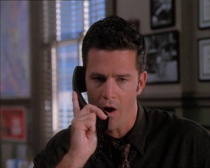 Charmed-Online_dot_net-1x02IveGotYouUnderMySkin0646.jpg Charmed-Online_dot_net-1x02IveGotYouUnderMySkin0646.jpg