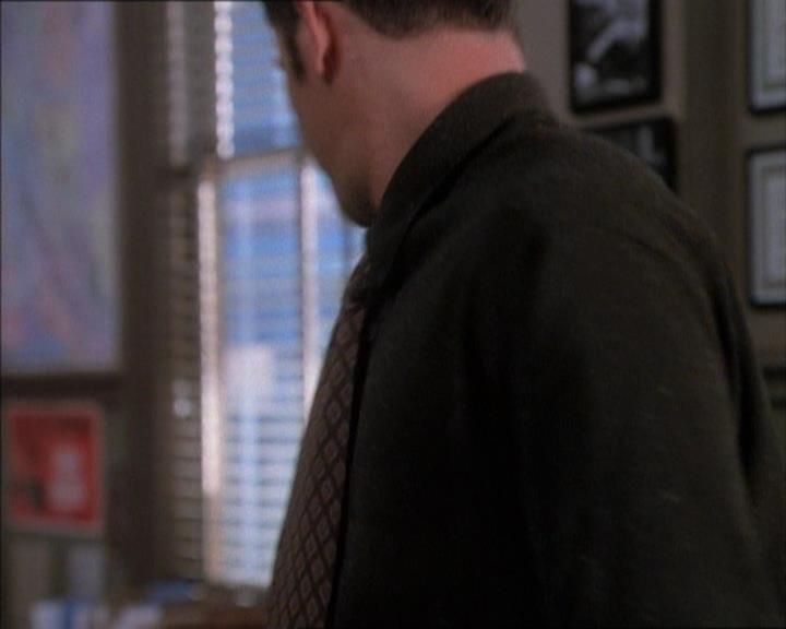 Charmed-Online_dot_net-1x02IveGotYouUnderMySkin0662.jpg Charmed-Online_dot_net-1x02IveGotYouUnderMySkin0662.jpg