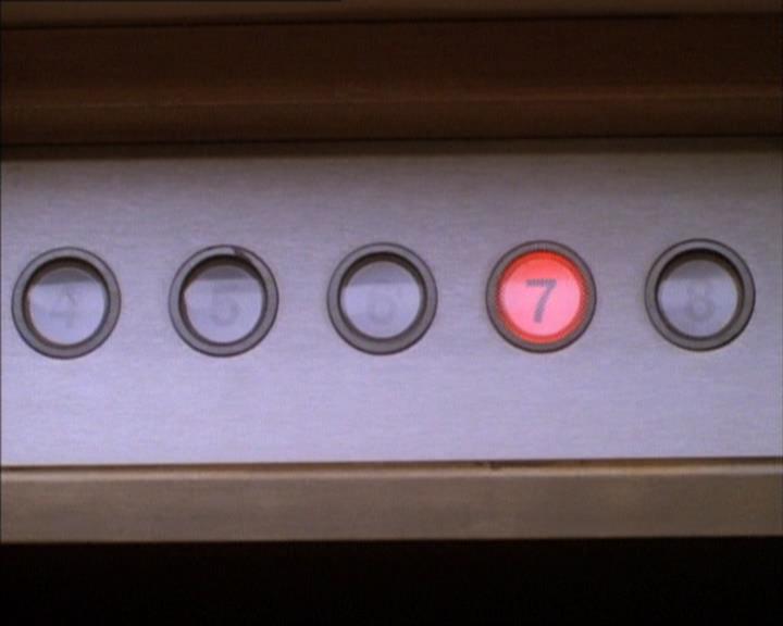 Charmed-Online_dot_net-1x02IveGotYouUnderMySkin0672.jpg Charmed-Online_dot_net-1x02IveGotYouUnderMySkin0672.jpg