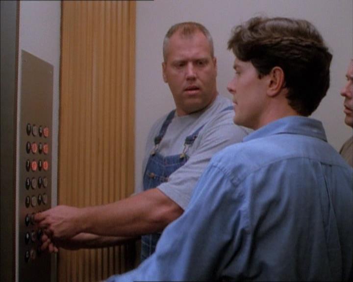 Charmed-Online_dot_net-1x02IveGotYouUnderMySkin0687.jpg Charmed-Online_dot_net-1x02IveGotYouUnderMySkin0687.jpg