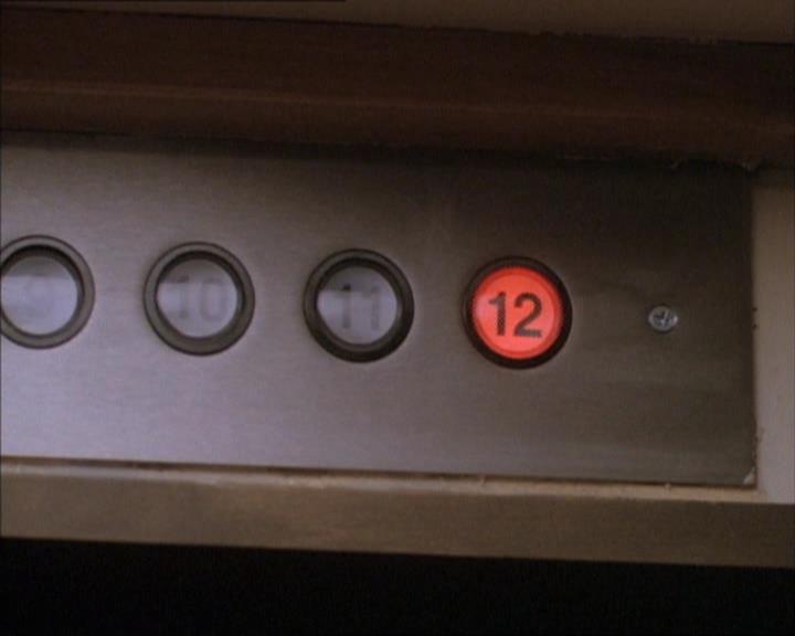 Charmed-Online_dot_net-1x02IveGotYouUnderMySkin0692.jpg Charmed-Online_dot_net-1x02IveGotYouUnderMySkin0692.jpg