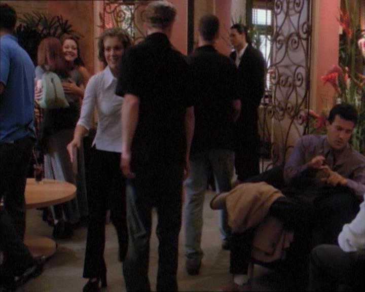 Charmed-Online_dot_net-1x02IveGotYouUnderMySkin0704.jpg Charmed-Online_dot_net-1x02IveGotYouUnderMySkin0704.jpg