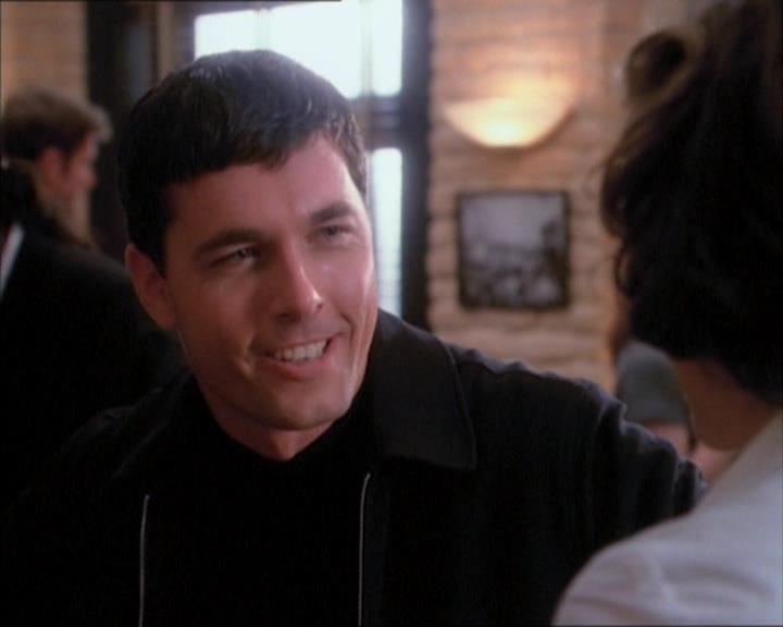 Charmed-Online_dot_net-1x02IveGotYouUnderMySkin0713.jpg Charmed-Online_dot_net-1x02IveGotYouUnderMySkin0713.jpg