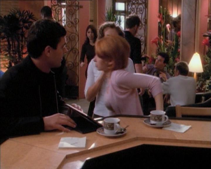 Charmed-Online_dot_net-1x02IveGotYouUnderMySkin0731.jpg Charmed-Online_dot_net-1x02IveGotYouUnderMySkin0731.jpg