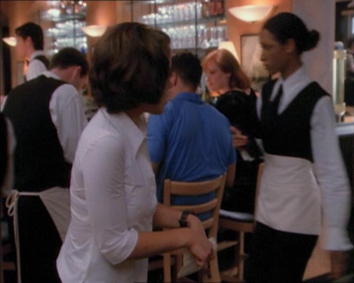 Charmed-Online_dot_net-1x02IveGotYouUnderMySkin0767.jpg Charmed-Online_dot_net-1x02IveGotYouUnderMySkin0767.jpg