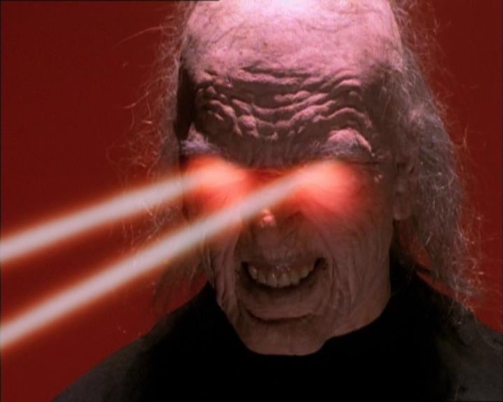 Charmed-Online_dot_net-1x02IveGotYouUnderMySkin0843.jpg Charmed-Online_dot_net-1x02IveGotYouUnderMySkin0843.jpg