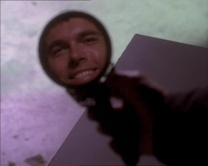 Charmed-Online_dot_net-1x02IveGotYouUnderMySkin0863.jpg Charmed-Online_dot_net-1x02IveGotYouUnderMySkin0863.jpg