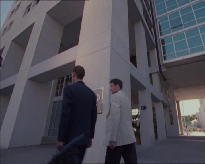 Charmed-Online_dot_net-1x02IveGotYouUnderMySkin0867.jpg Charmed-Online_dot_net-1x02IveGotYouUnderMySkin0867.jpg