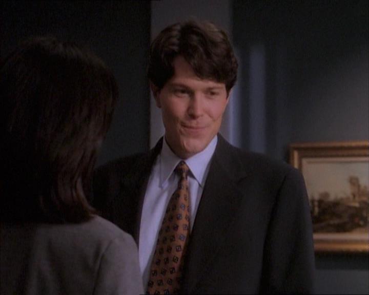 Charmed-Online_dot_net-1x02IveGotYouUnderMySkin0916.jpg Charmed-Online_dot_net-1x02IveGotYouUnderMySkin0916.jpg