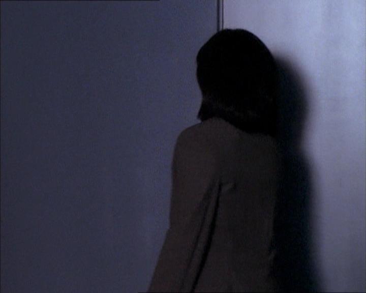 Charmed-Online_dot_net-1x02IveGotYouUnderMySkin0970.jpg Charmed-Online_dot_net-1x02IveGotYouUnderMySkin0970.jpg