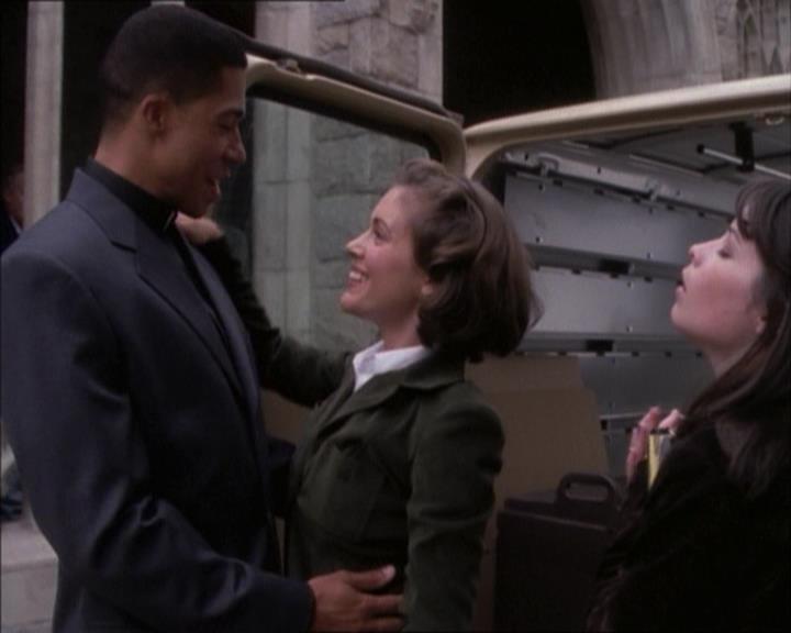 Charmed-Online_dot_net-1x02IveGotYouUnderMySkin1033.jpg Charmed-Online_dot_net-1x02IveGotYouUnderMySkin1033.jpg