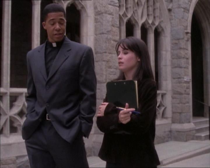 Charmed-Online_dot_net-1x02IveGotYouUnderMySkin1079.jpg Charmed-Online_dot_net-1x02IveGotYouUnderMySkin1079.jpg