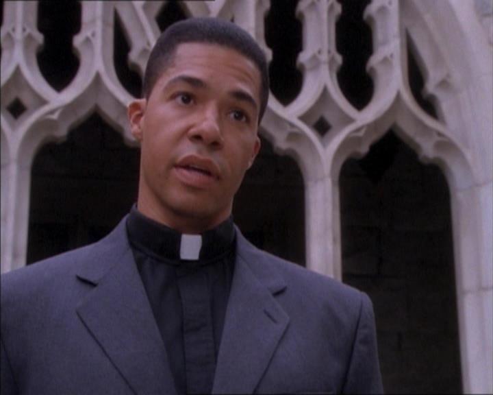 Charmed-Online_dot_net-1x02IveGotYouUnderMySkin1087.jpg Charmed-Online_dot_net-1x02IveGotYouUnderMySkin1087.jpg